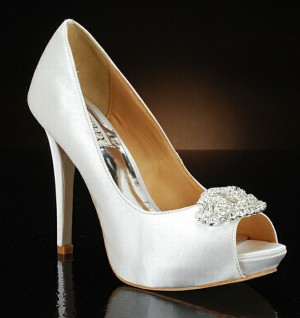 Badgley Mischka steps south